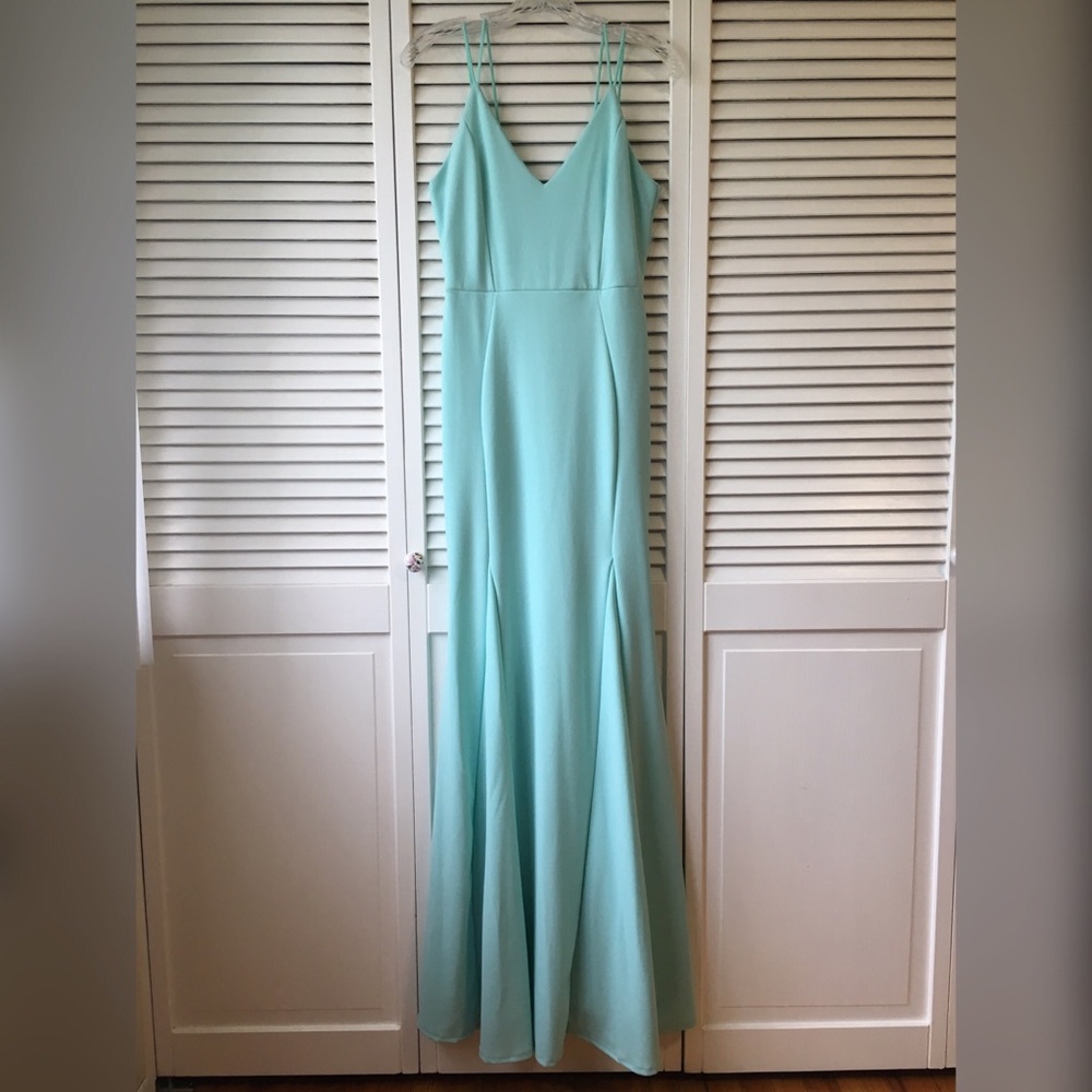 NEVER WORN!! MAXI DRESS